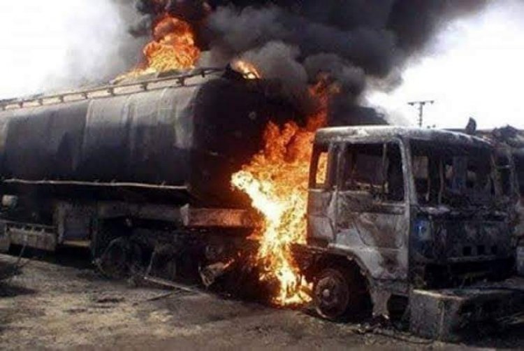 BREAKING NEWS: Petrol tanker catches fire at gada biyu, Jos Plateau State