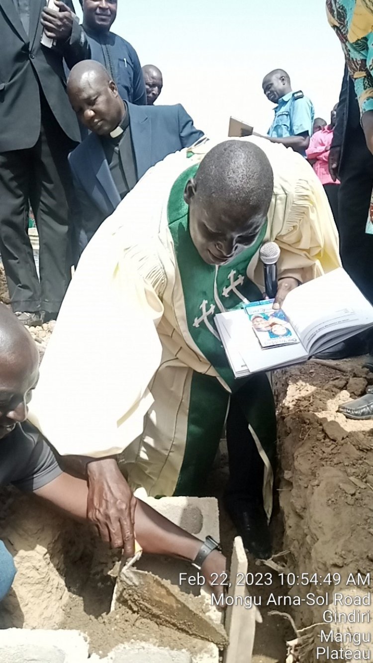 COCIN President lays foundation for building of Ultra modern Library at Gindiri Theological Seminary
