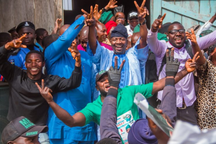 Plateau: Youth takes over INEC office, demands declaration of  Gotom as winner.